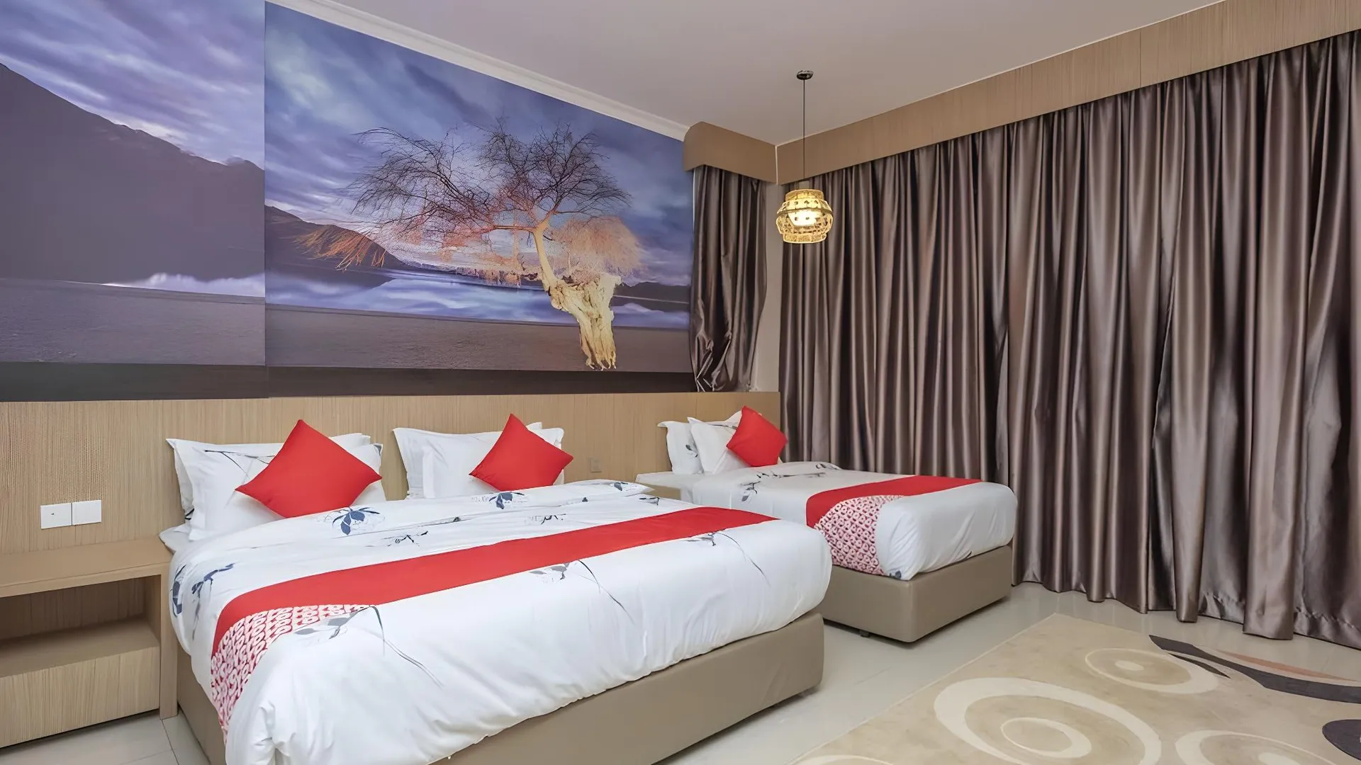 조호바루 / 조호르바루 호텔 홈즈 겔랑 파타 4성급 호텔 스위트룸