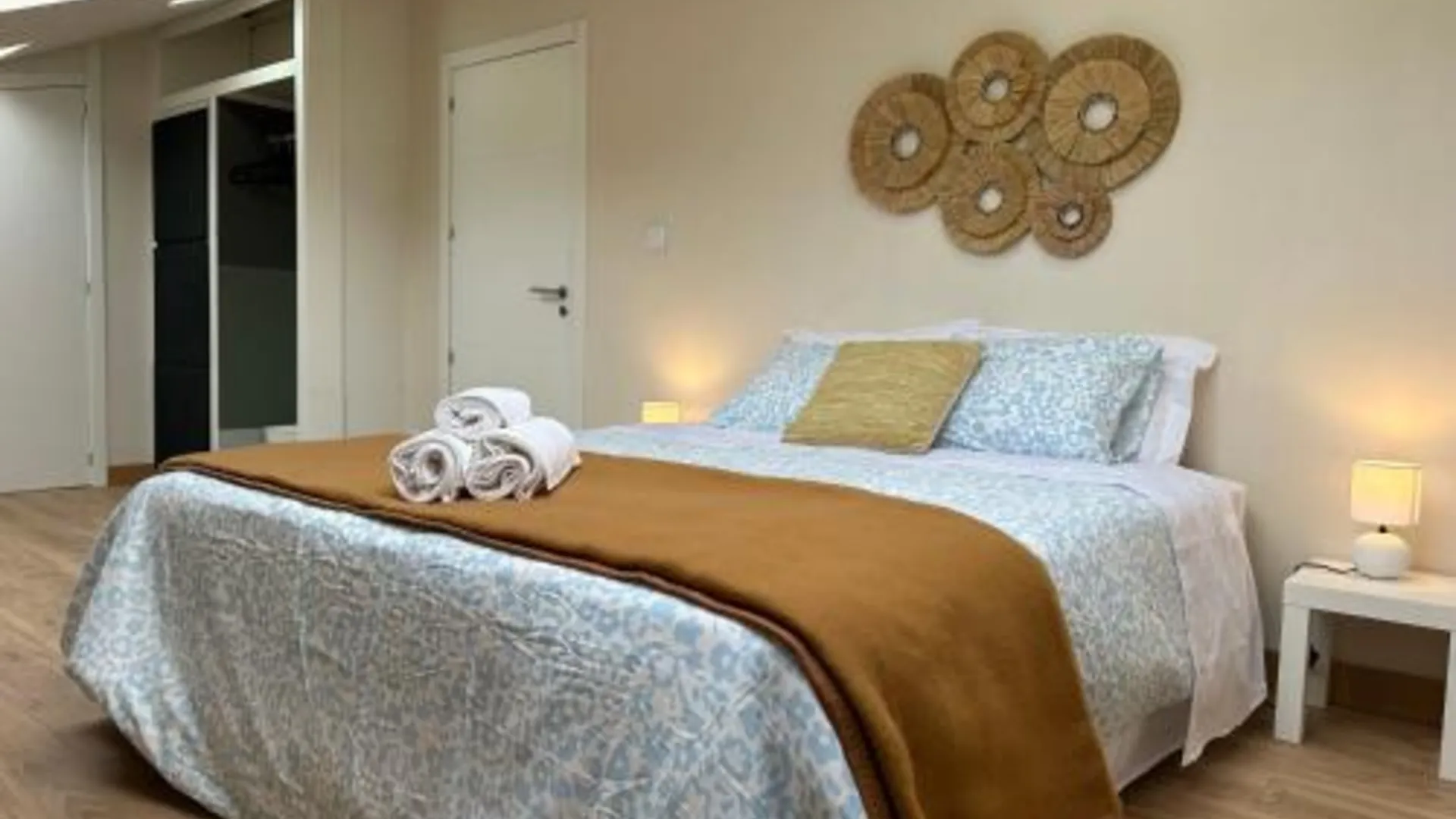 아마 도라 Finu Hub Guesthouse 2성급 호텔 스위트룸