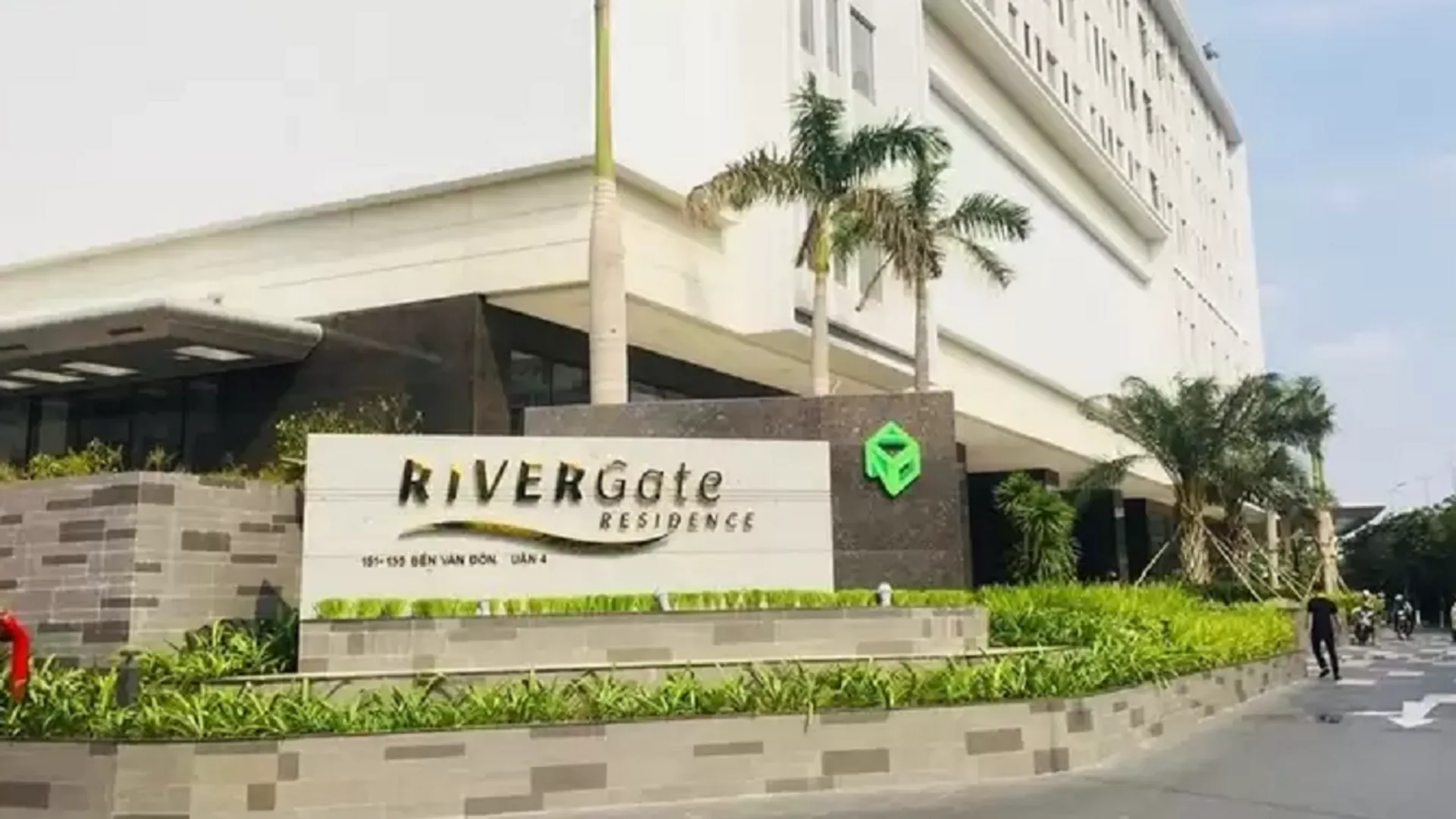 호치민 4군의 아파트먼트 (80m², 침실 2개, 프라이빗 욕실 2개) 3성급 싱글룸 수영장