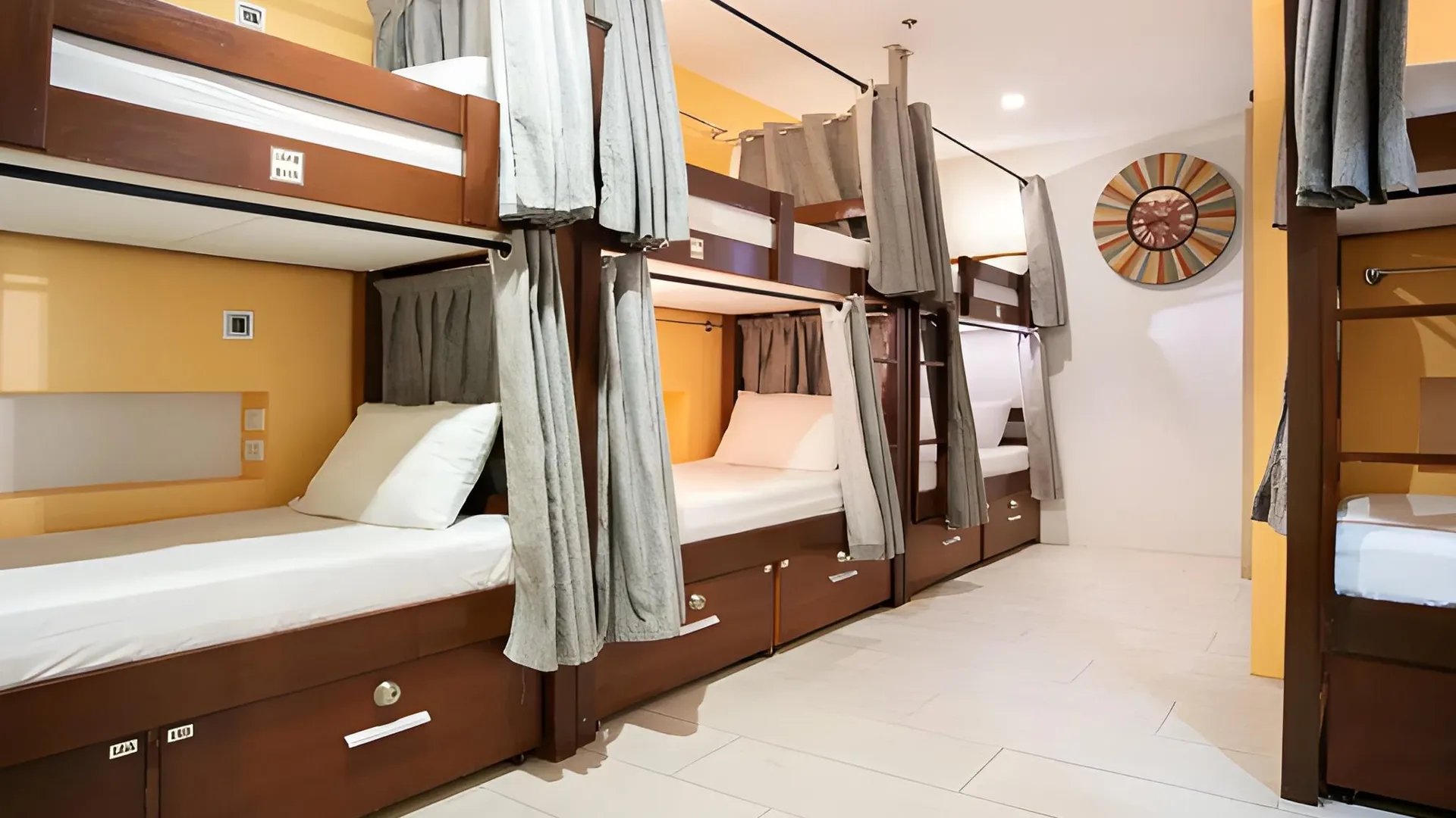 세부 더 룸스 바이 알리나스 앳 망고 호텔 호텔 스위트룸