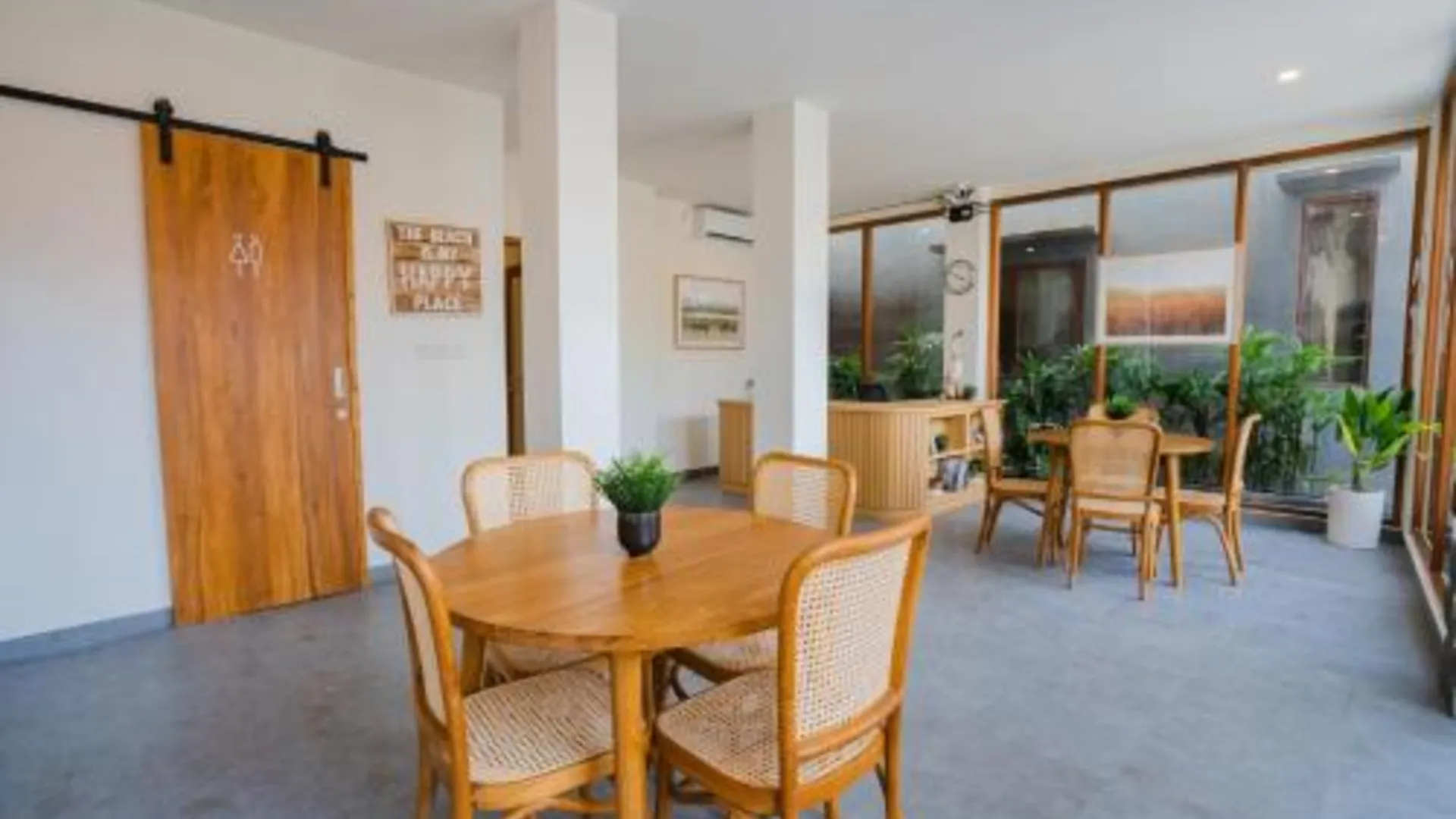 발리 알바 인 사누르 바이 수발리 3성급 호텔 레스토랑