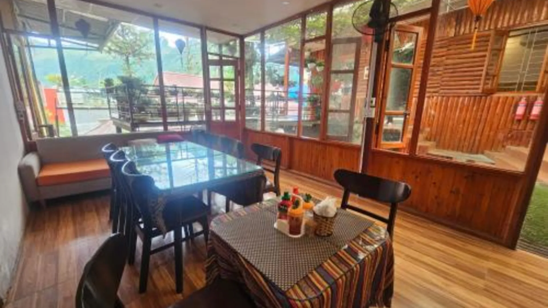 사파 당코아 가든 인 4성급 게스트하우스 레스토랑