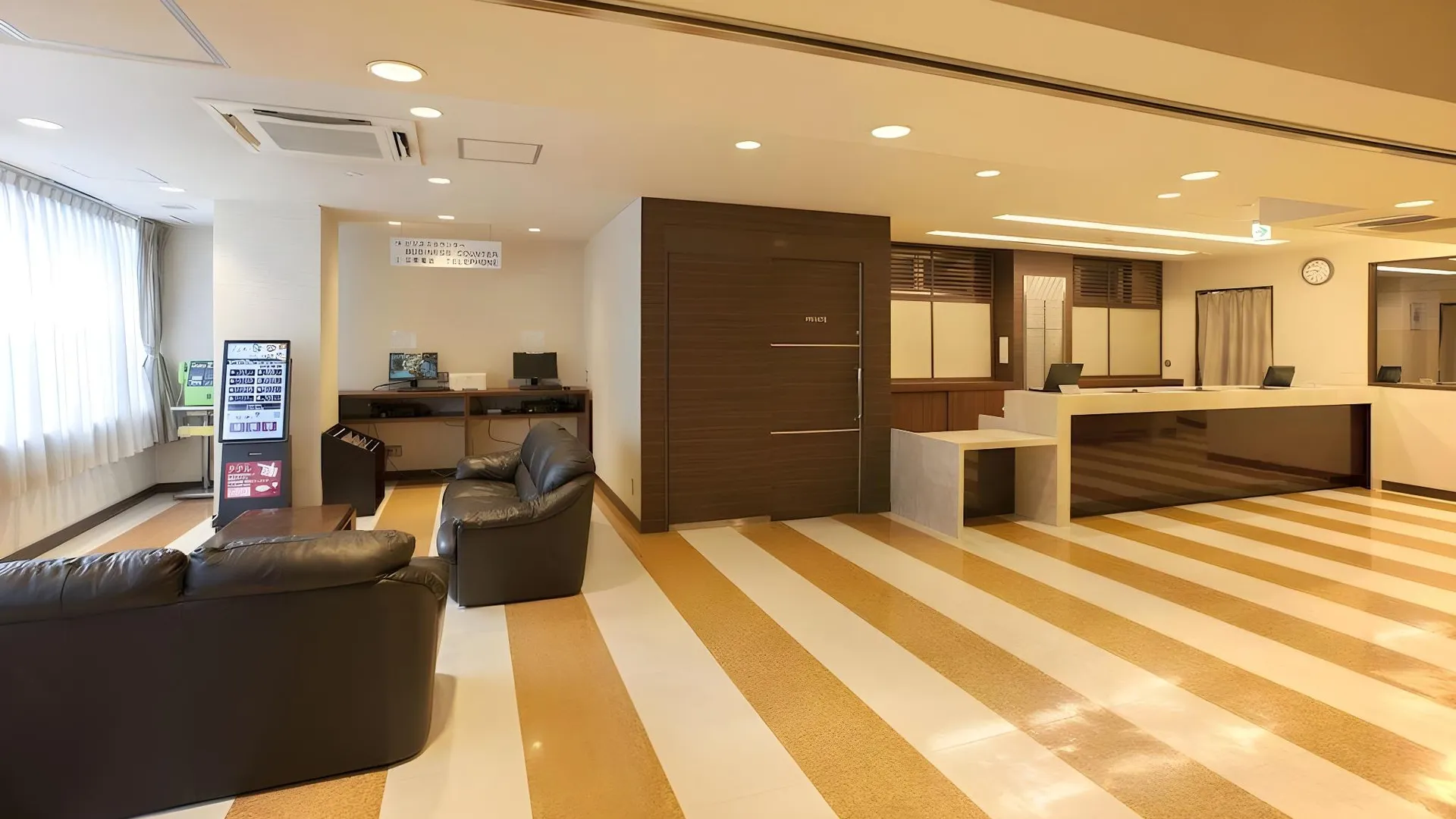 교토 교토 센트럴 인 3성급 호텔 로비