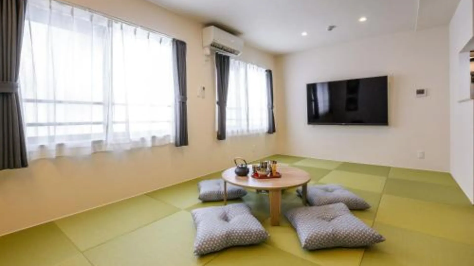 오키나와 본섬 타타미노야도 나하 츠보야 바이 콜디오 프리미엄 3성급 호텔 스위트룸