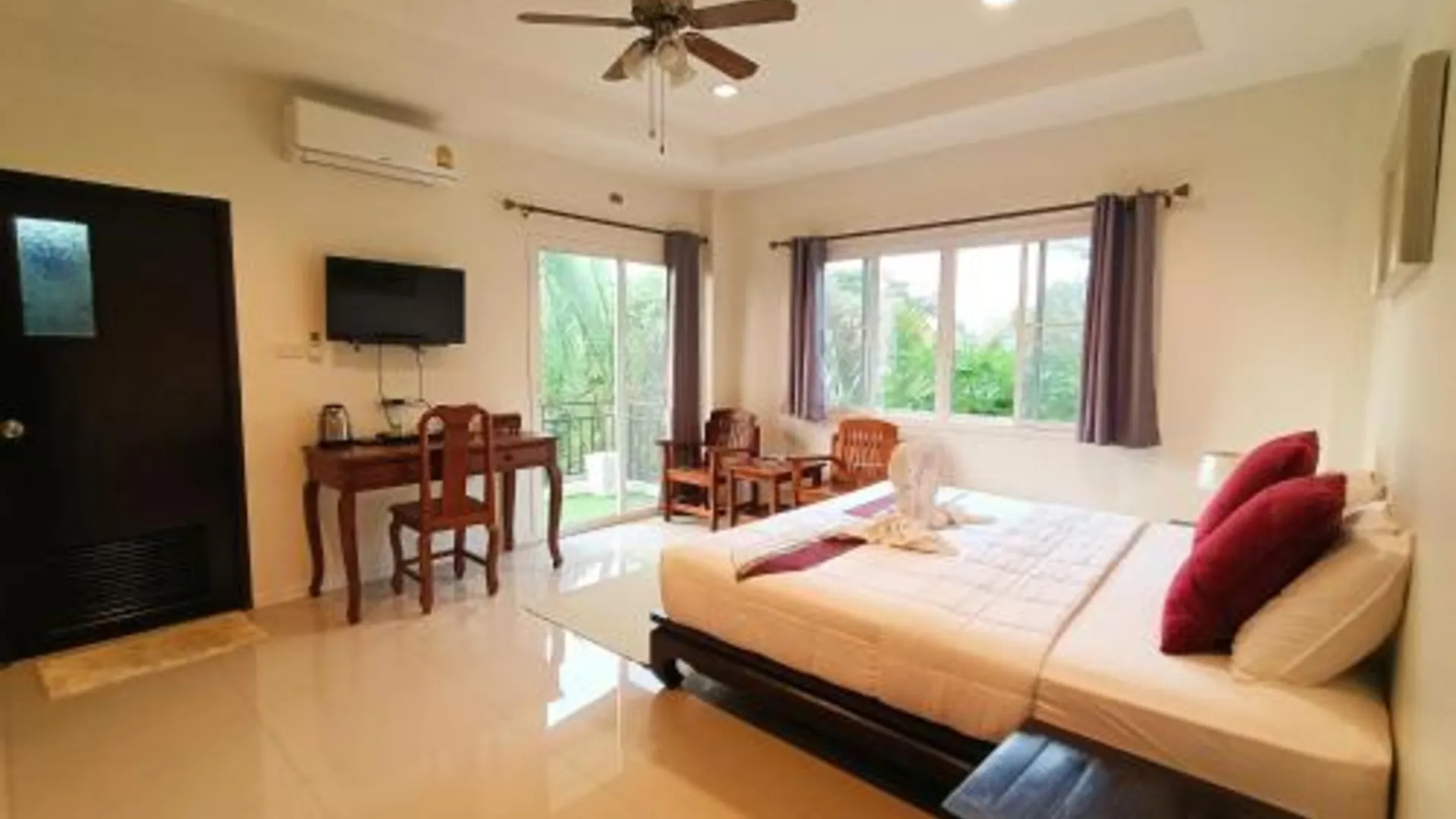 방콕 반그랑수안 방코부르 2성급 호텔 전망