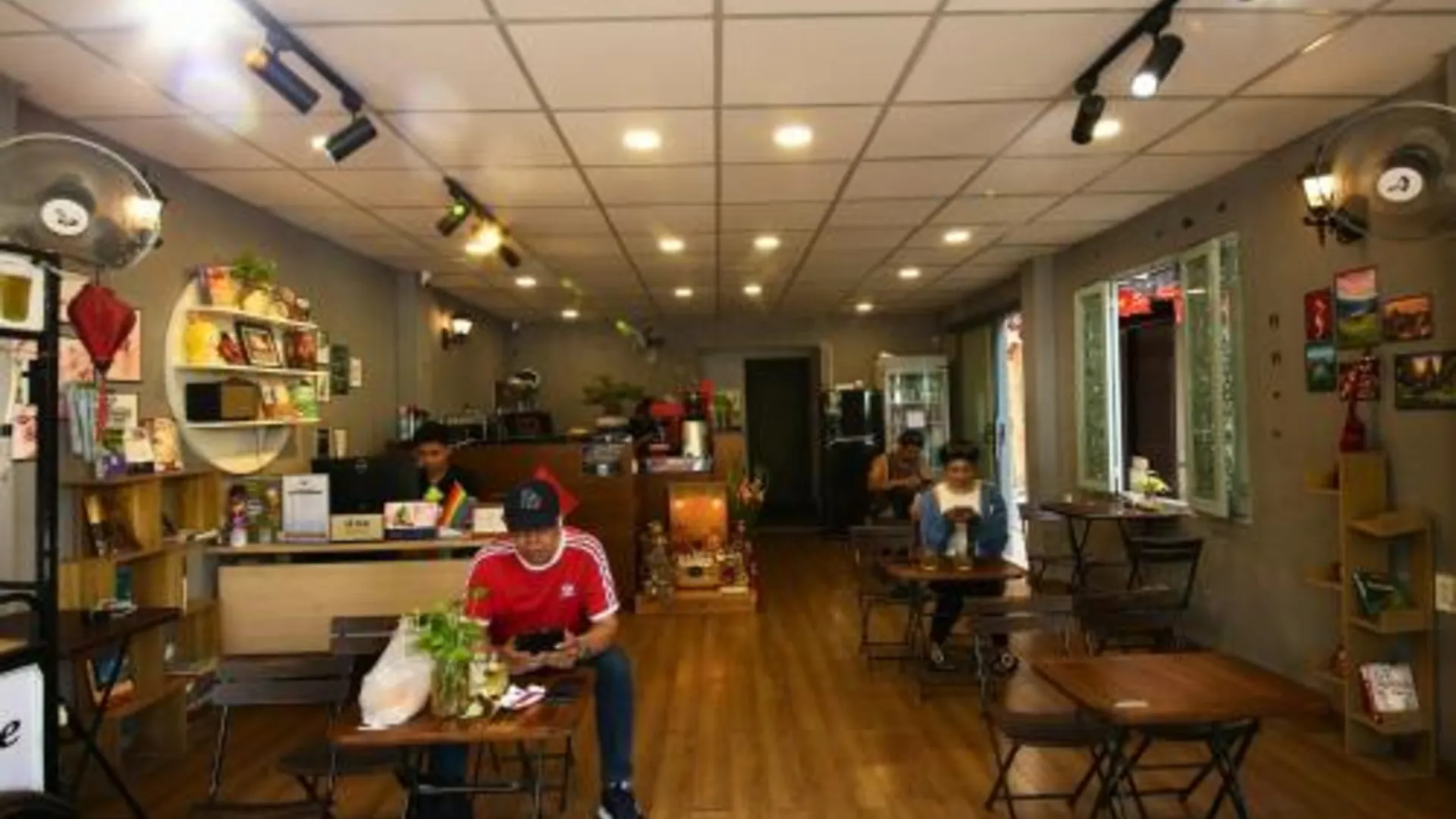 호치민 사이공 스타일 호스텔 앤 카페 5성급 호텔 전망