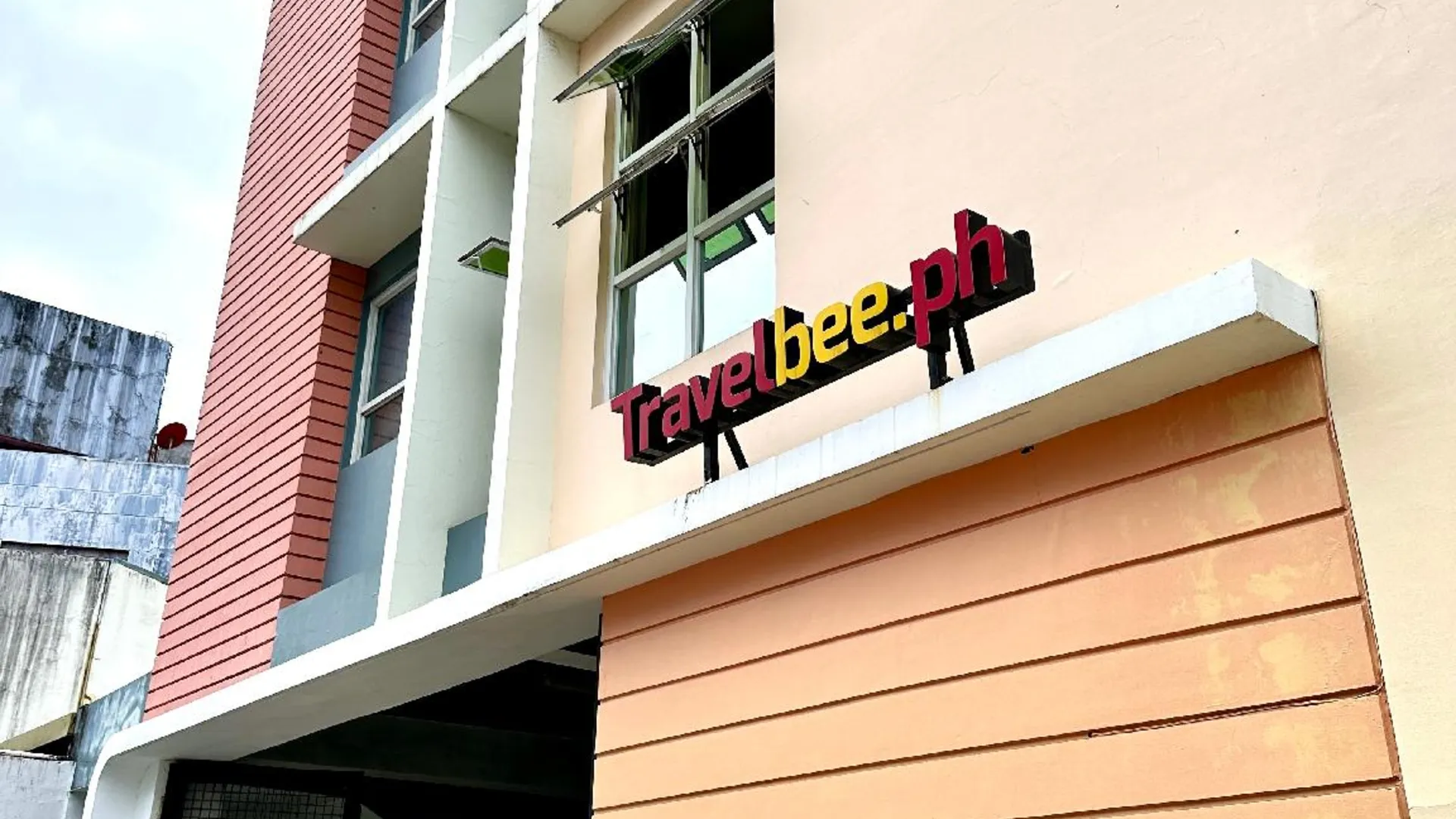 세부 트래블비 푸엔테 인 호텔 수영장