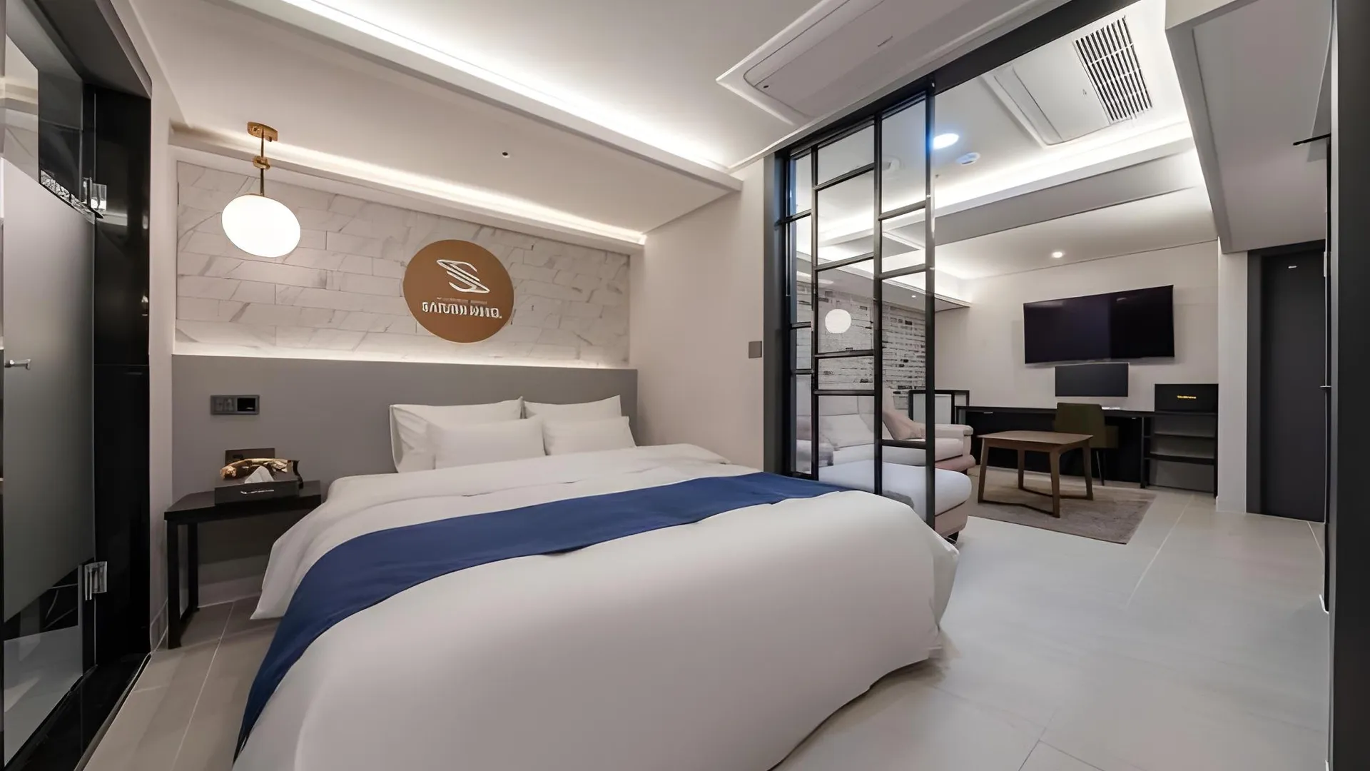 서울 장한평 새턴호텔 3성급 호텔 스위트룸