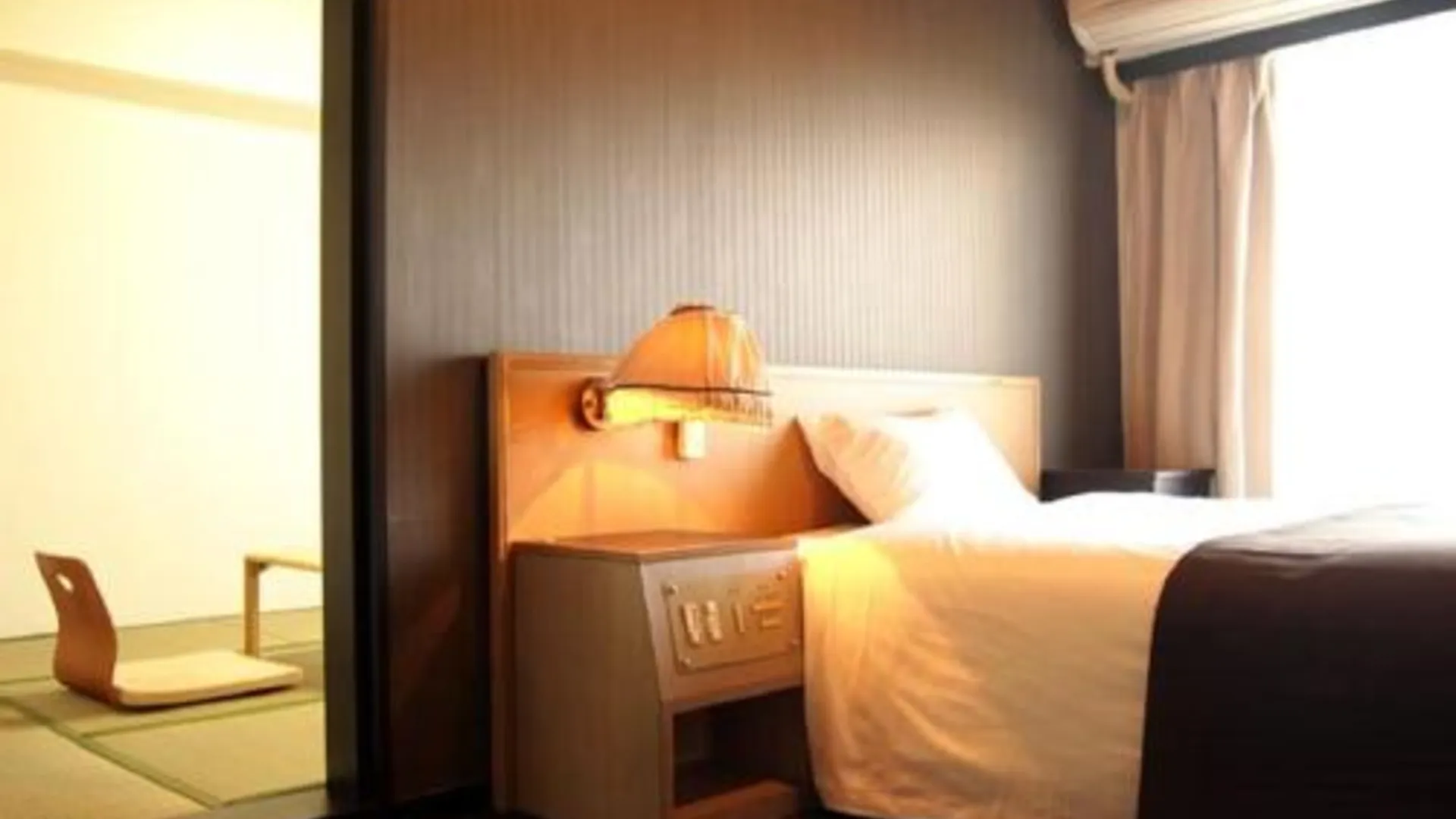 오사카 호텔 라이브맥스 버짓 난바 2성급 호텔 스위트룸