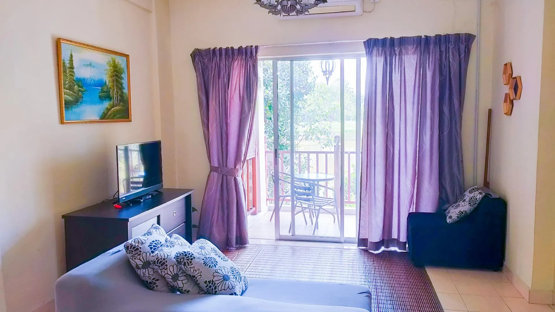 타이핑 부킷 메라의 아파트먼트 (m², 침실 3개, 프라이빗 욕실 1개) 2성급 싱글룸 스위트룸