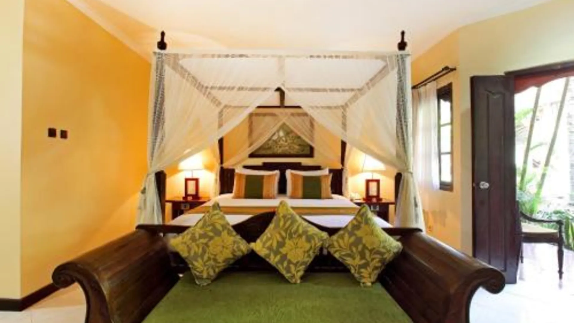 발리 아디 다르마 호텔 쿠타 4성급 호텔 스위트룸