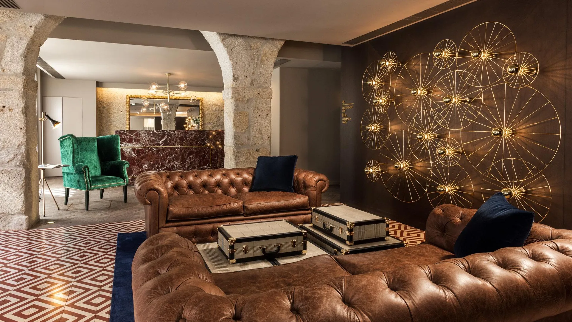 포르투 엑세 알마다 포르투 4성급 호텔 외관