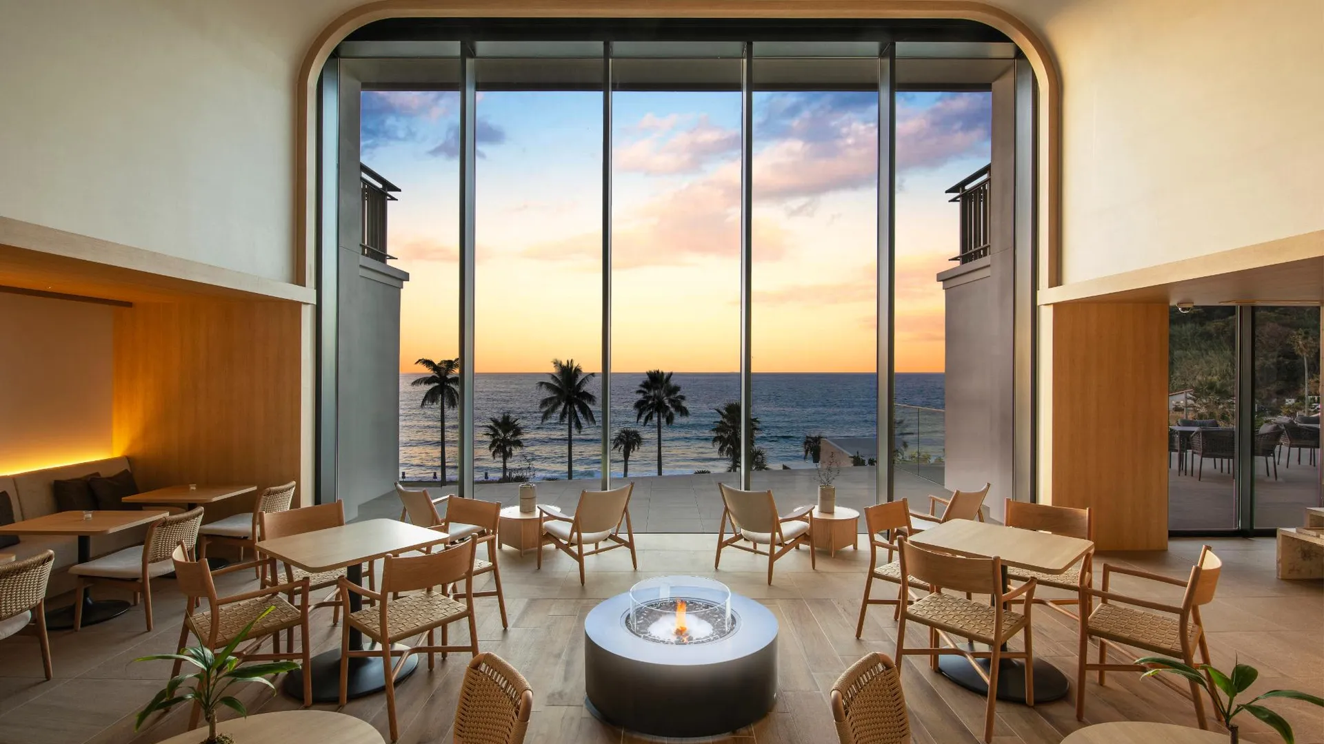 후쿠오카 세븐 x 세븐 이토시마 4성급 호텔 객실