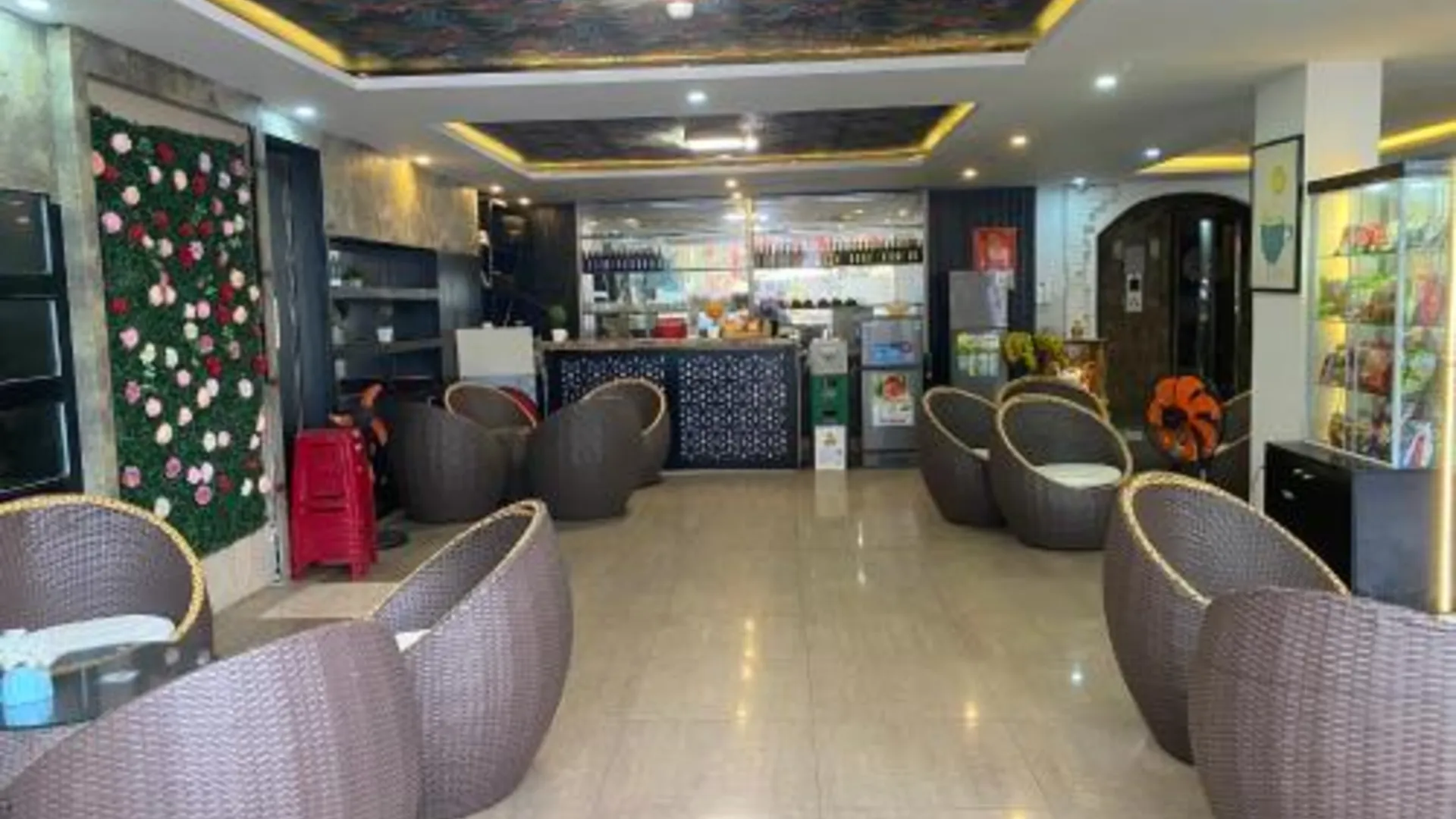 다낭 아미스 호텔 앤 아파트먼트 - 미케 비치까지 50m 호텔 레스토랑