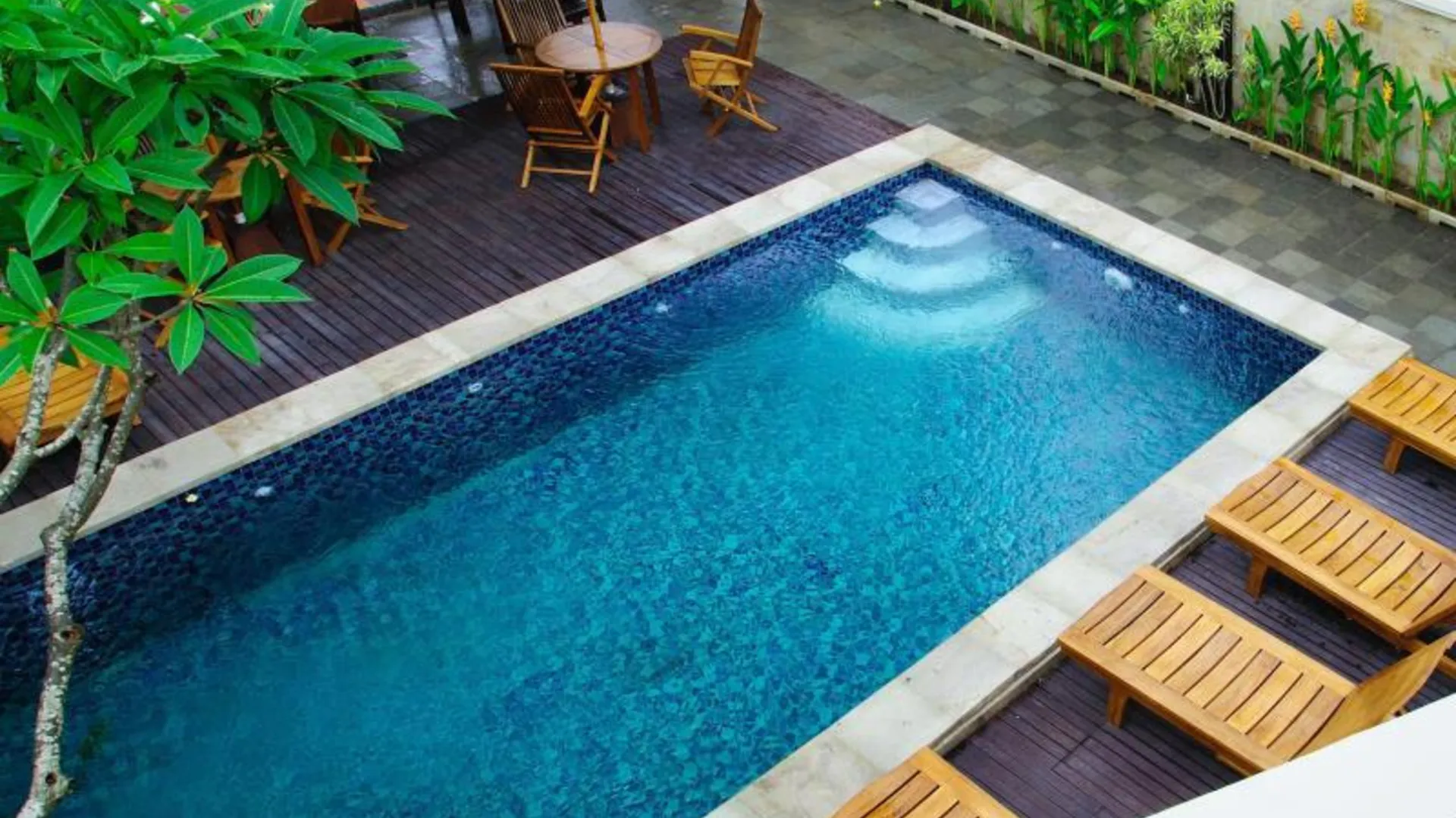 발리 사리 빌라 사누르 비치 3성급 호텔 객실