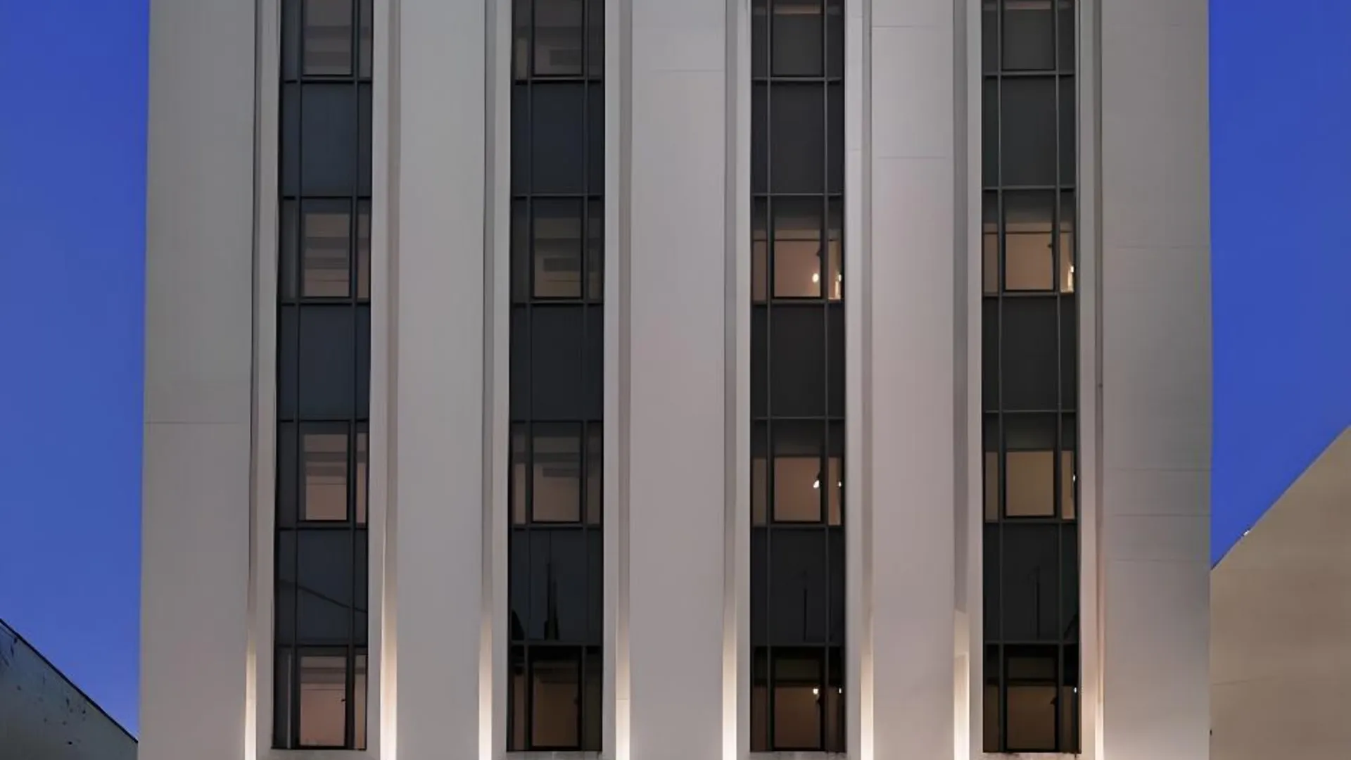 서울 더 그랜드 호텔 명동 4성급 호텔 스위트룸