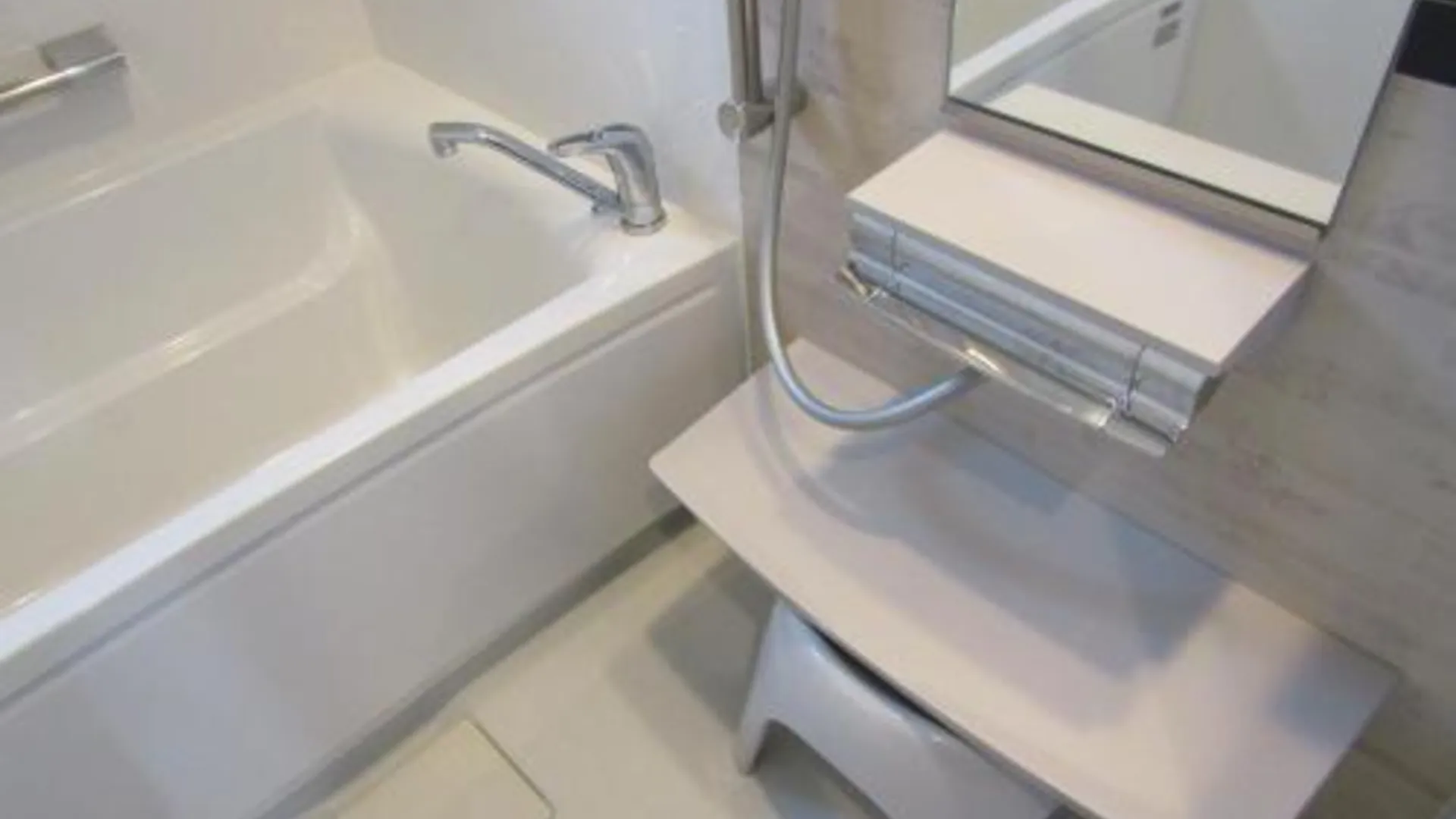 오키나와 본섬 松田テラスB Matsuda Terrace B 4성급 싱글룸 스위트룸