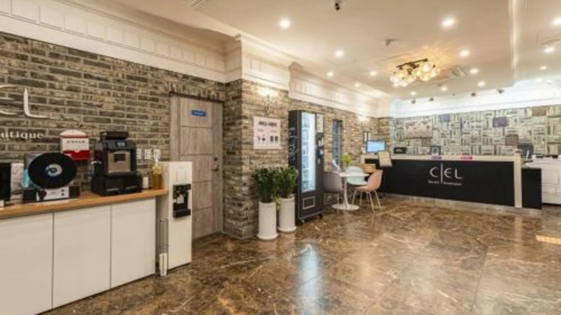 서울 영등포 씨엘 호텔 2성급 호텔 로비