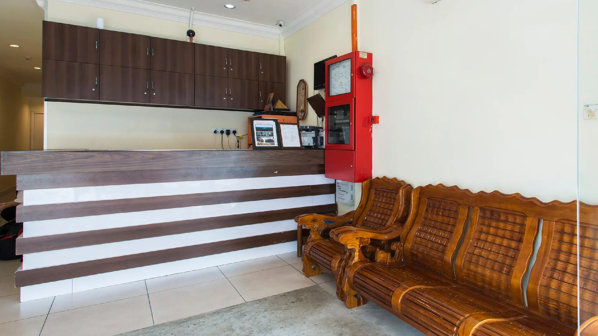 코타키나발루 호텔 트래블러 1성급 호텔 전망