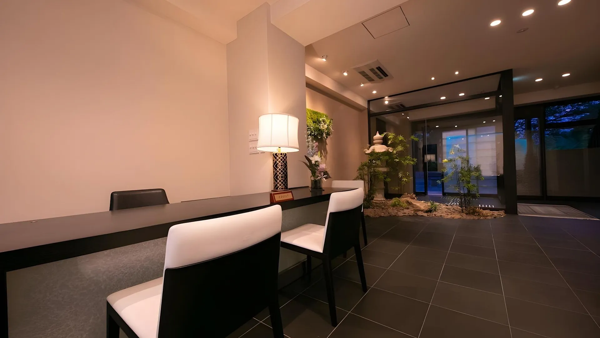 교토 리버트 교토 카모가와 4성급 호텔 외관