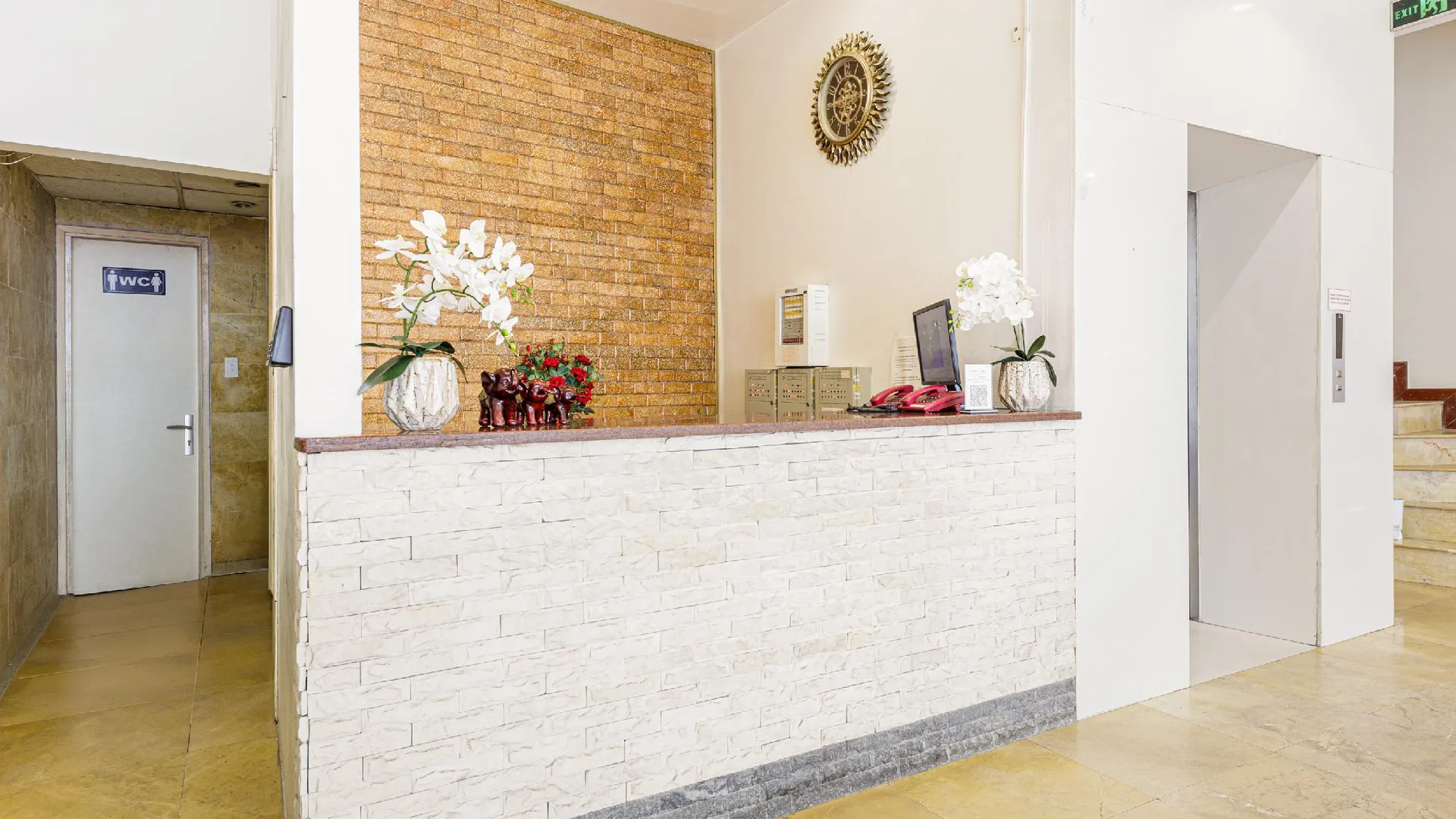 하노이 벨빌라 호안끼엠레이크 근처, 빈콤센터 바찌에우 구 르그랑 - 더 선 3성급 호텔 수영장