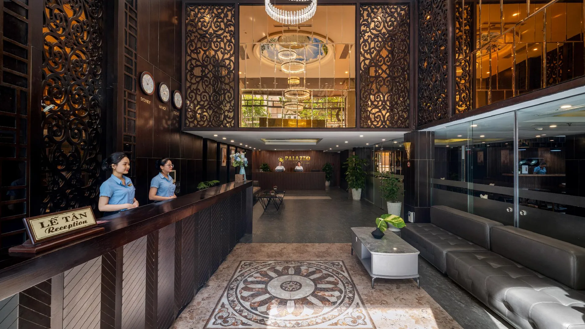 다낭 팔라쪼 럭셔리 호텔 앤 비스트로 - 센트럴 미케비치 워킹스트리트 4성급 호텔 로비