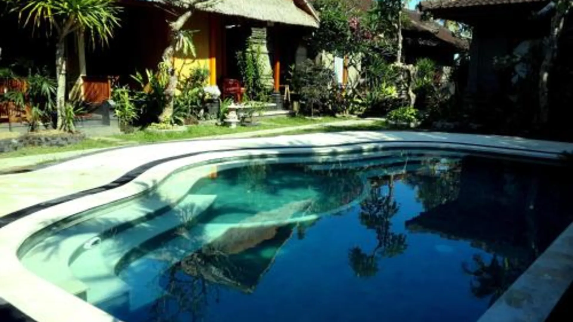 발리 방갈로 게링싱 칸디다사 1성급 호텔 객실