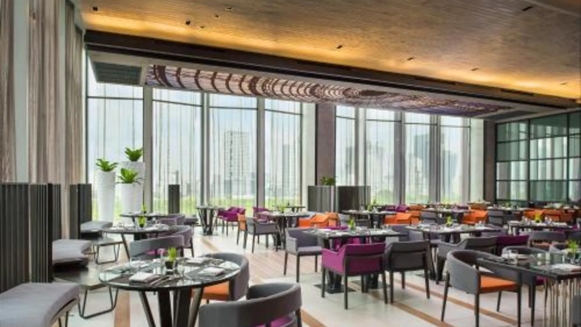 방콕 머큐어 방콕 마카산 4성급 호텔 로비