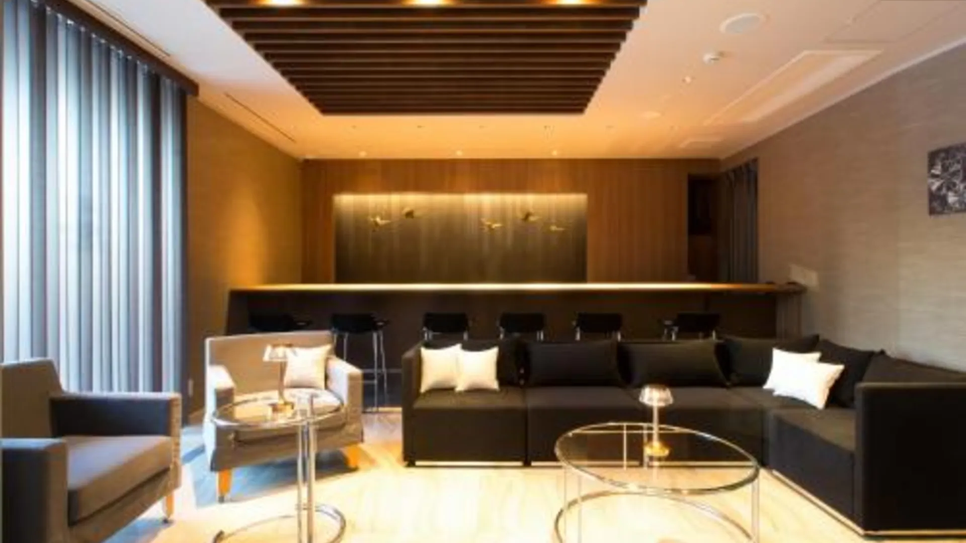 오사카 호텔 시키 우츠보 파크 4성급 호텔 로비