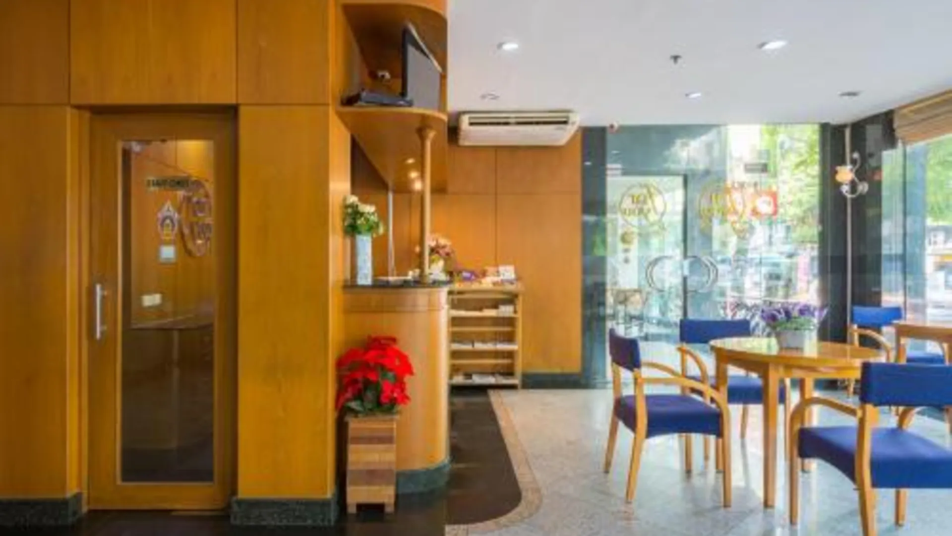 방콕 포 유 레지던스 2성급 호텔 객실