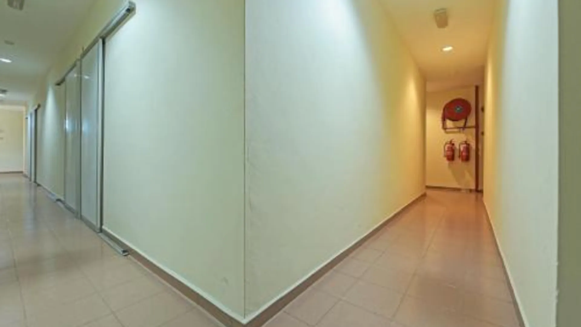 세리 만중 SPOT ON 91178 Motel Impian 2성급 호텔 로비