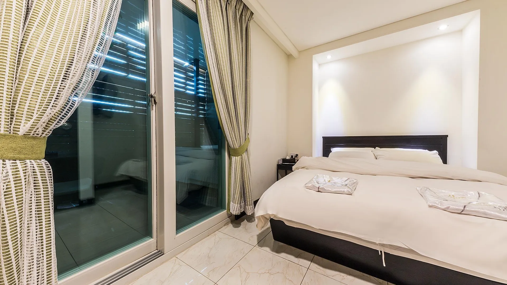 서울 태릉 르블랑(LeBlanc) 호텔 3성급 호텔 객실