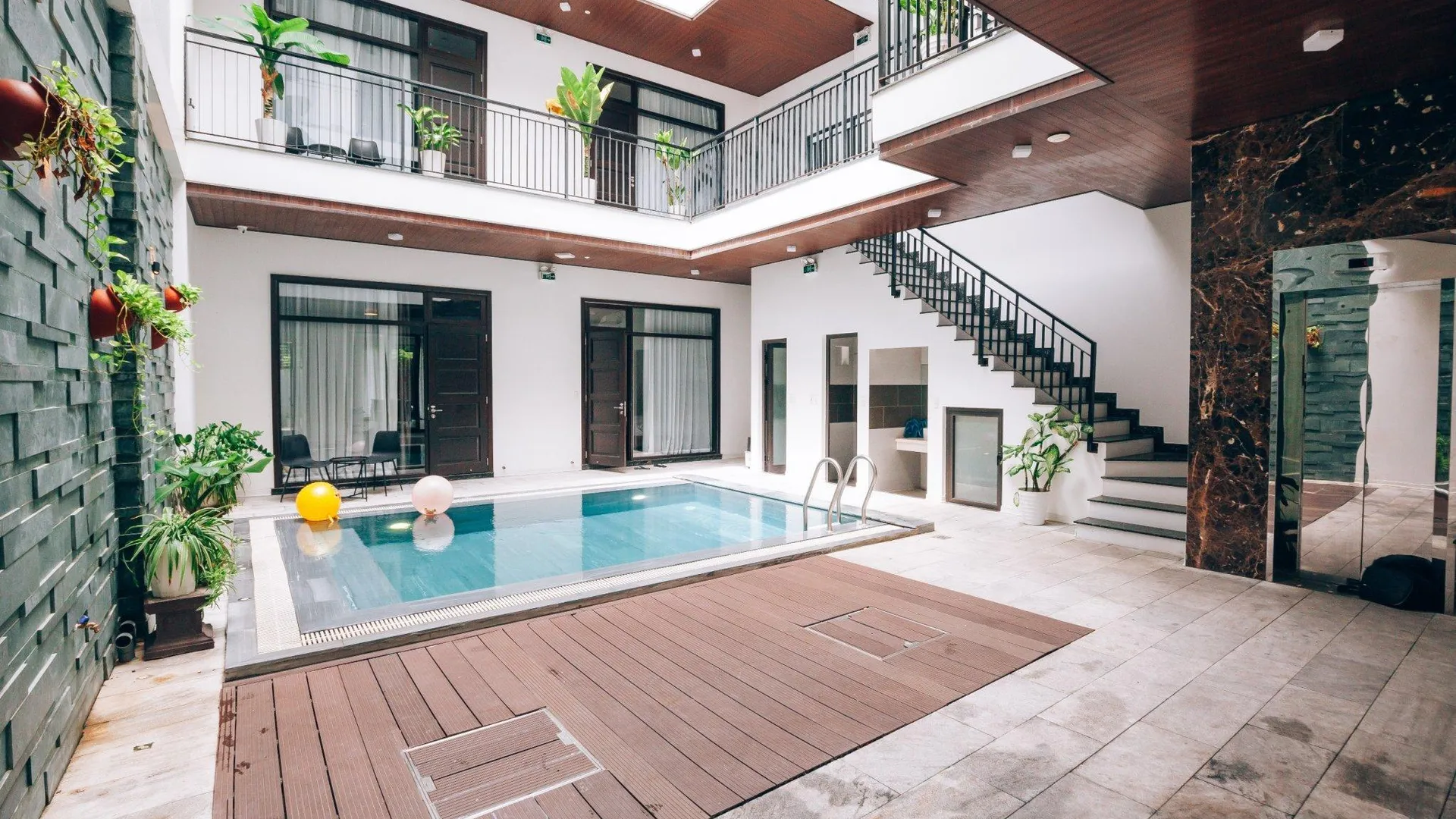 다낭 프억 미의 빌라 (1000m², 침실 9개, 프라이빗 욕실 9개) 4성급 싱글룸 부대시설