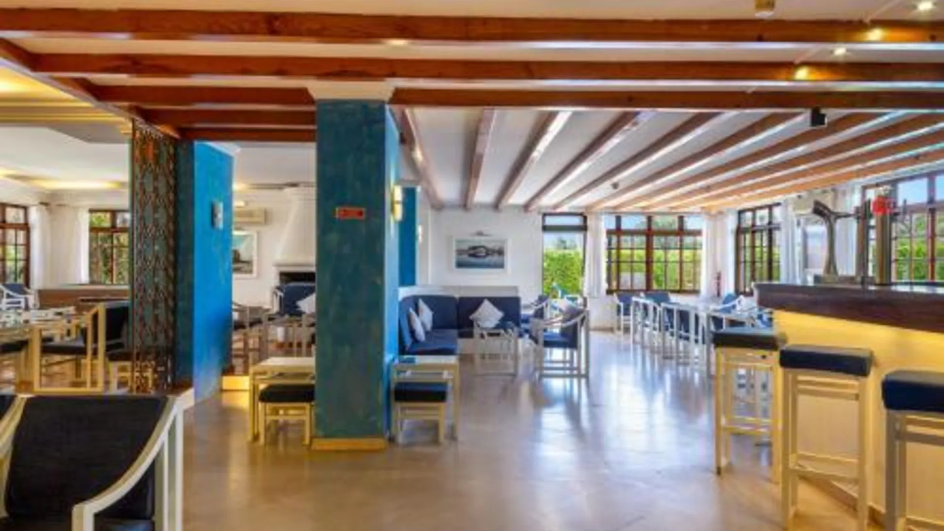 포르티망 Mirachoro Praia da Rocha 2성급 호텔 로비