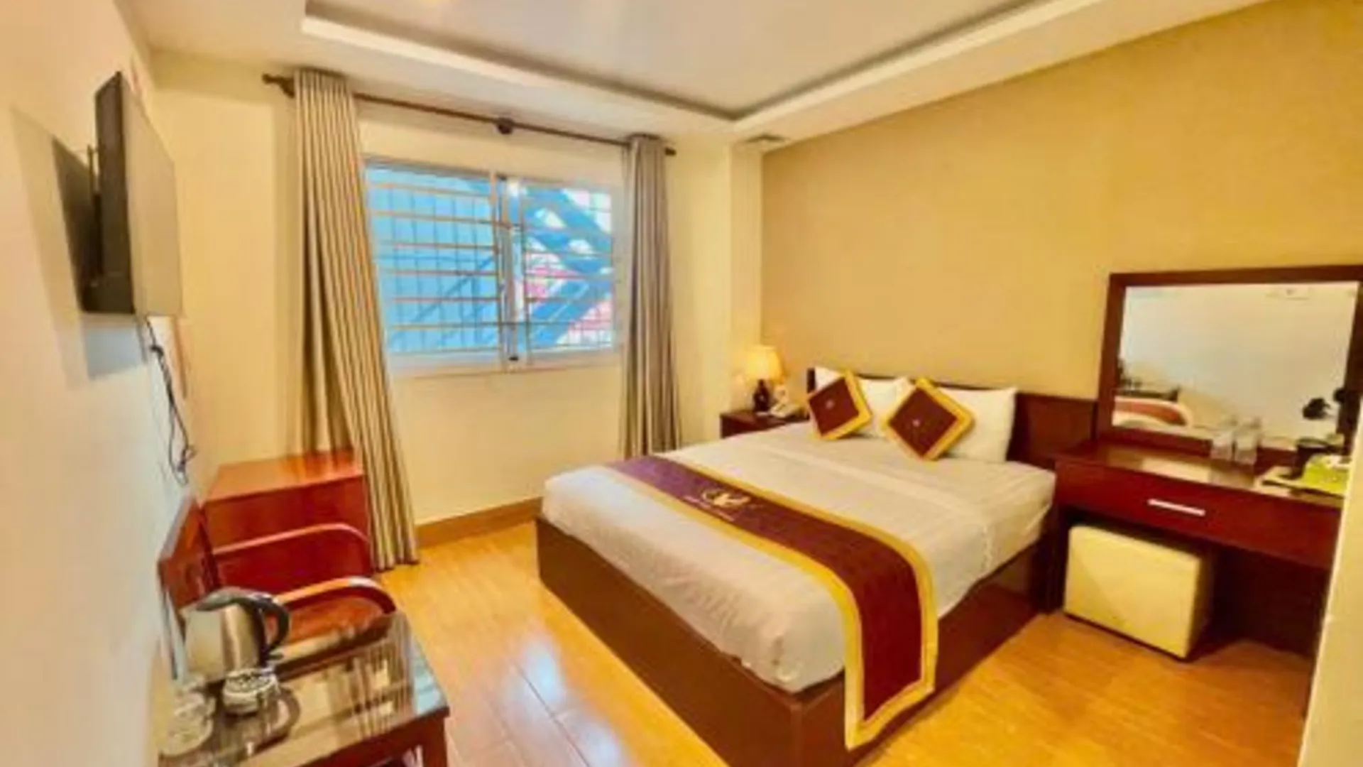 호치민 골프 스타 호텔 2성급 호텔 스위트룸