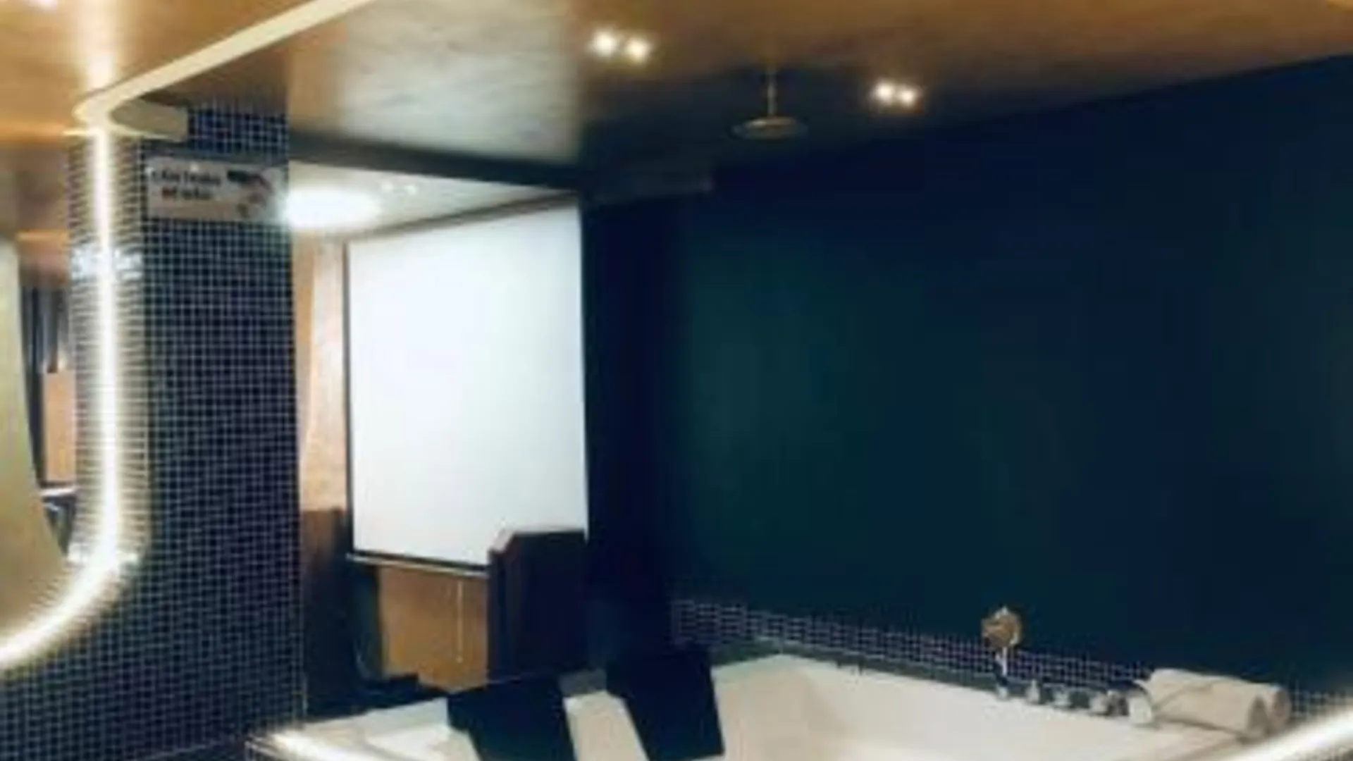 호치민 다지 시그니처 4성급 호텔 부대시설