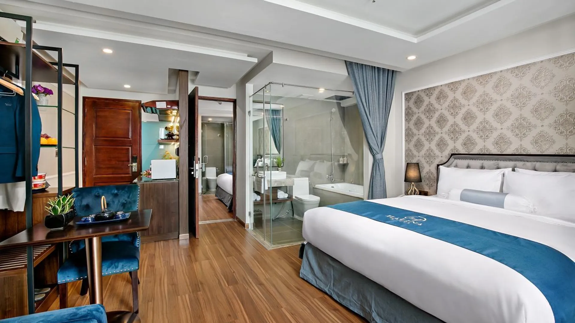 다낭 할리나 호텔 앤 아파트먼트 4성급 호텔 스위트룸