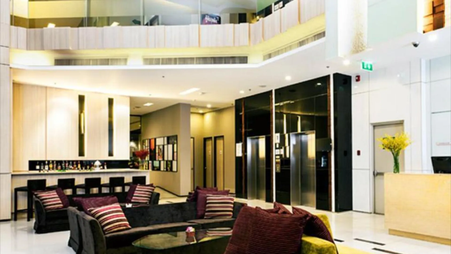 방콕 빅3 방콕 4성급 호텔 스위트룸