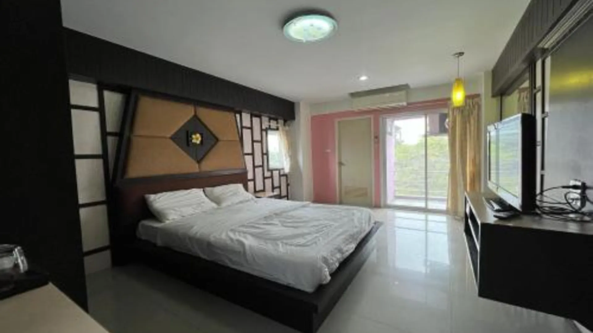 방콕 퐁사톤 맨션 2성급 게스트하우스 스위트룸