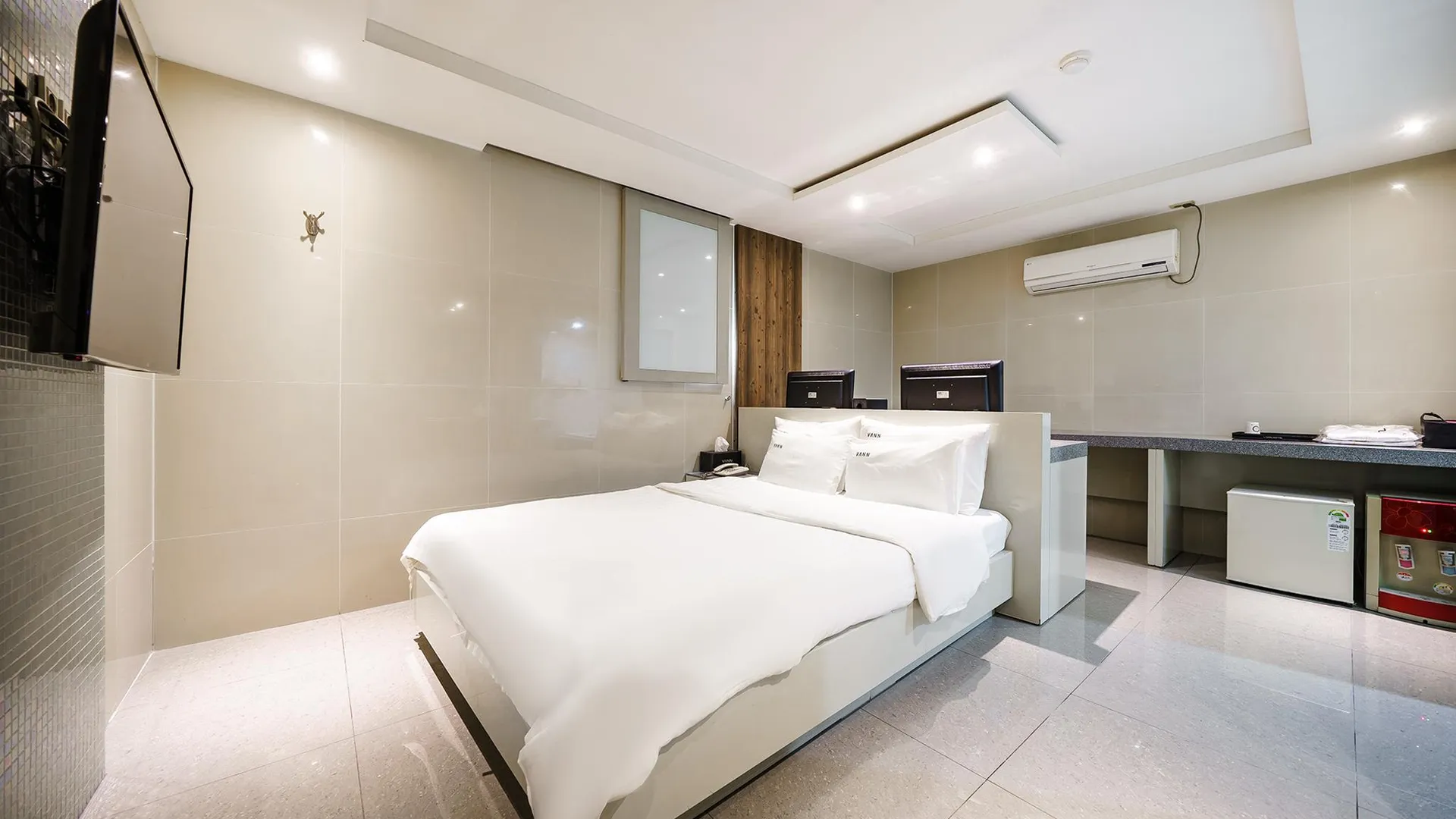 서울 신천 반 1성급 호텔 객실