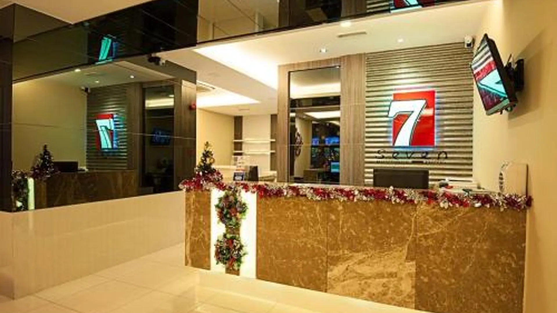 코타키나발루 Seven Hotel 2성급 호텔 로비