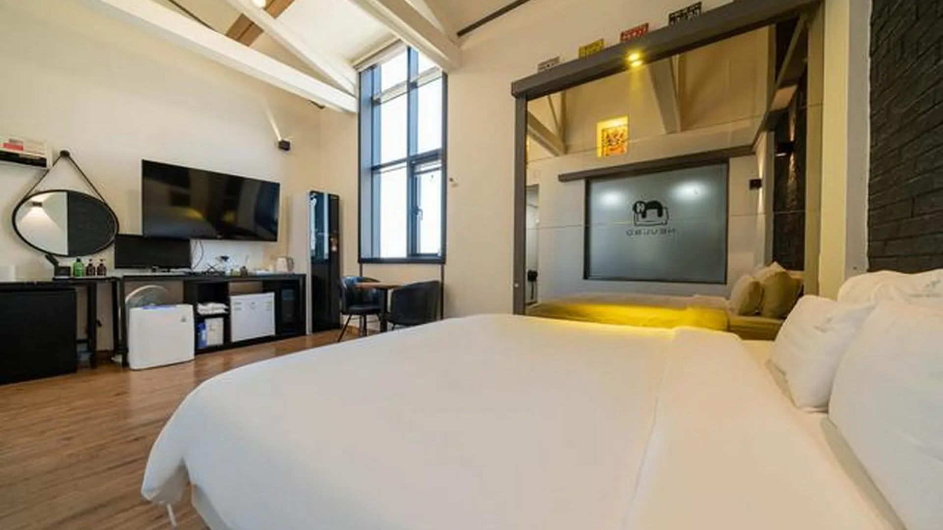 울산 울산 일산 나무늘보 2성급 호텔 스위트룸