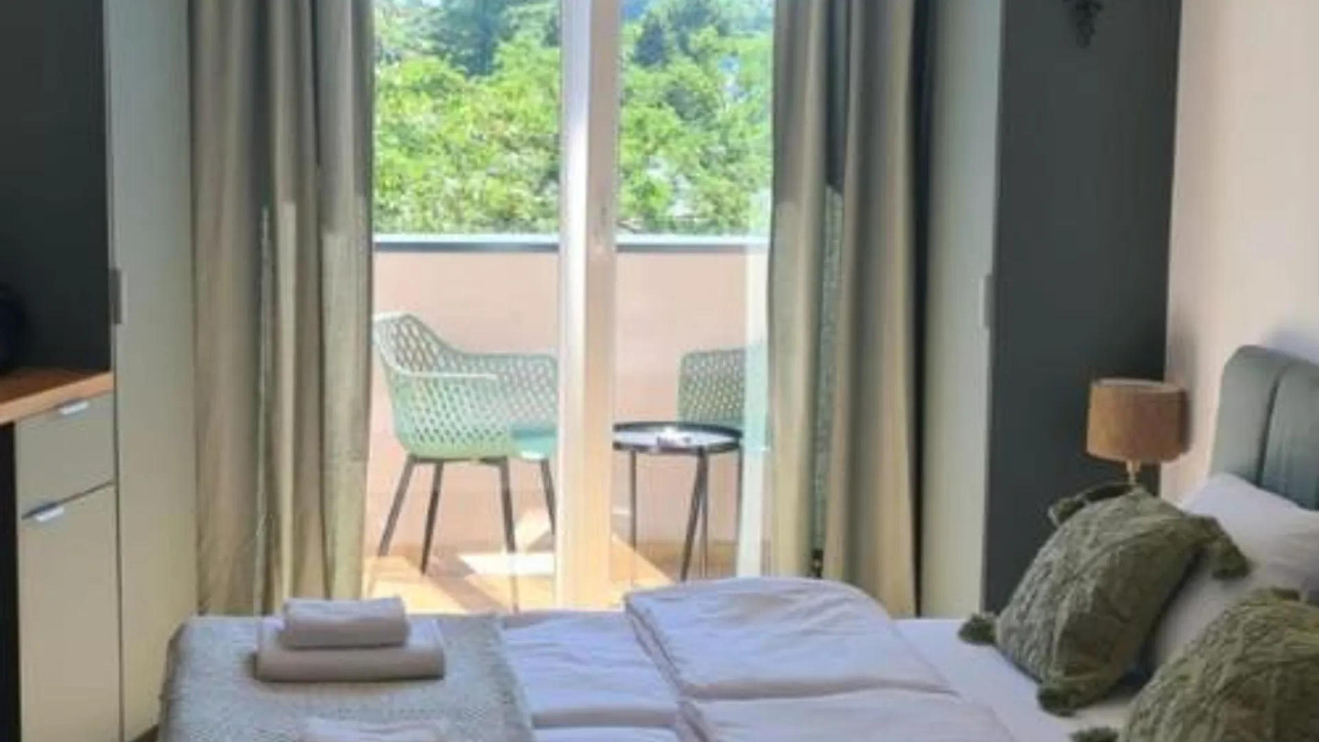 벨리코 그라디스테 Code3 Srebrno Jezero 3성급 싱글룸 객실