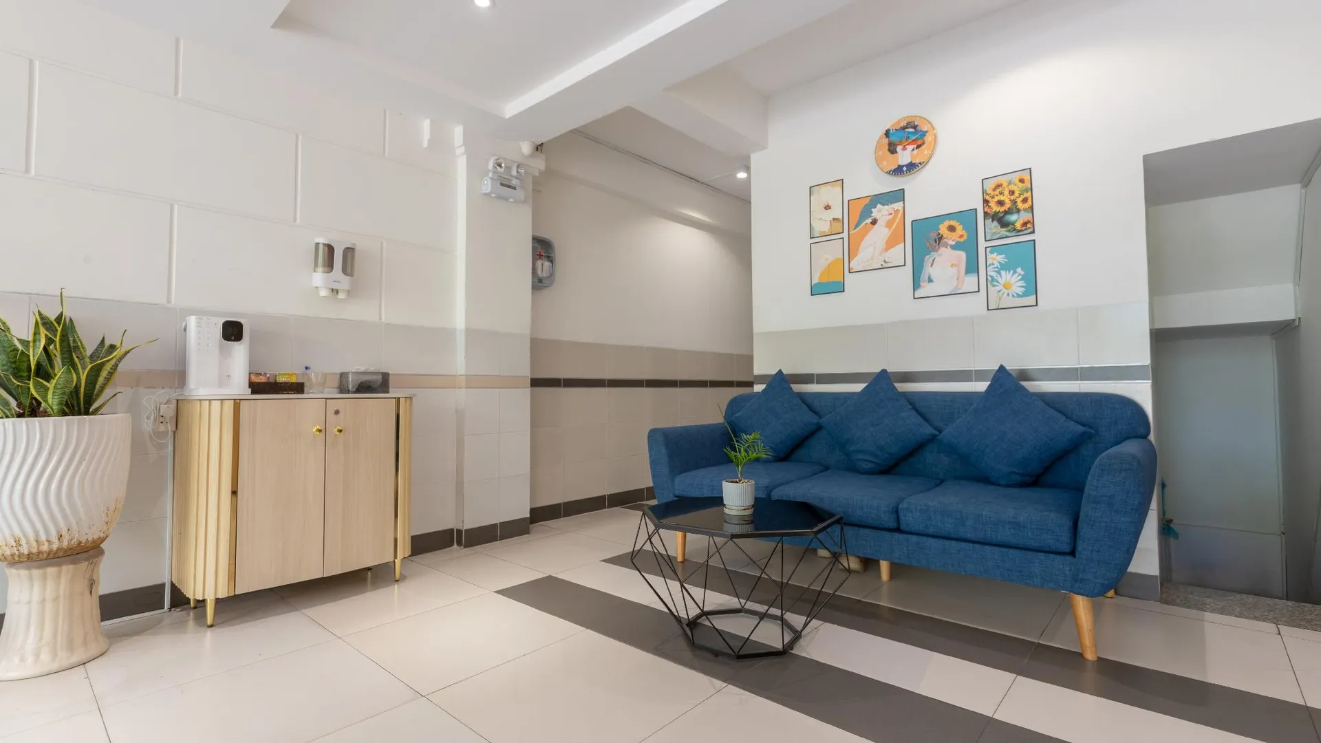 호치민 빈 빈 호텔 5 - 니어 롯데마트 D7 3성급 호텔 객실