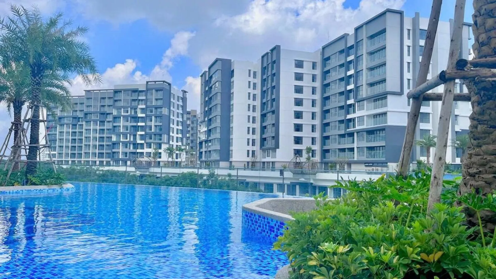 호치민 탄푸의 프라이빗 하우스 (m², 침실 1개, 프라이빗 욕실 2개) 1성급 싱글룸 외관