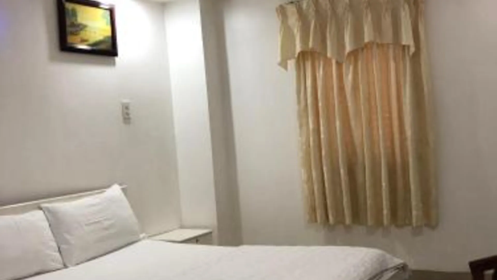 호치민 Seven Stars Hotel 호텔 스위트룸