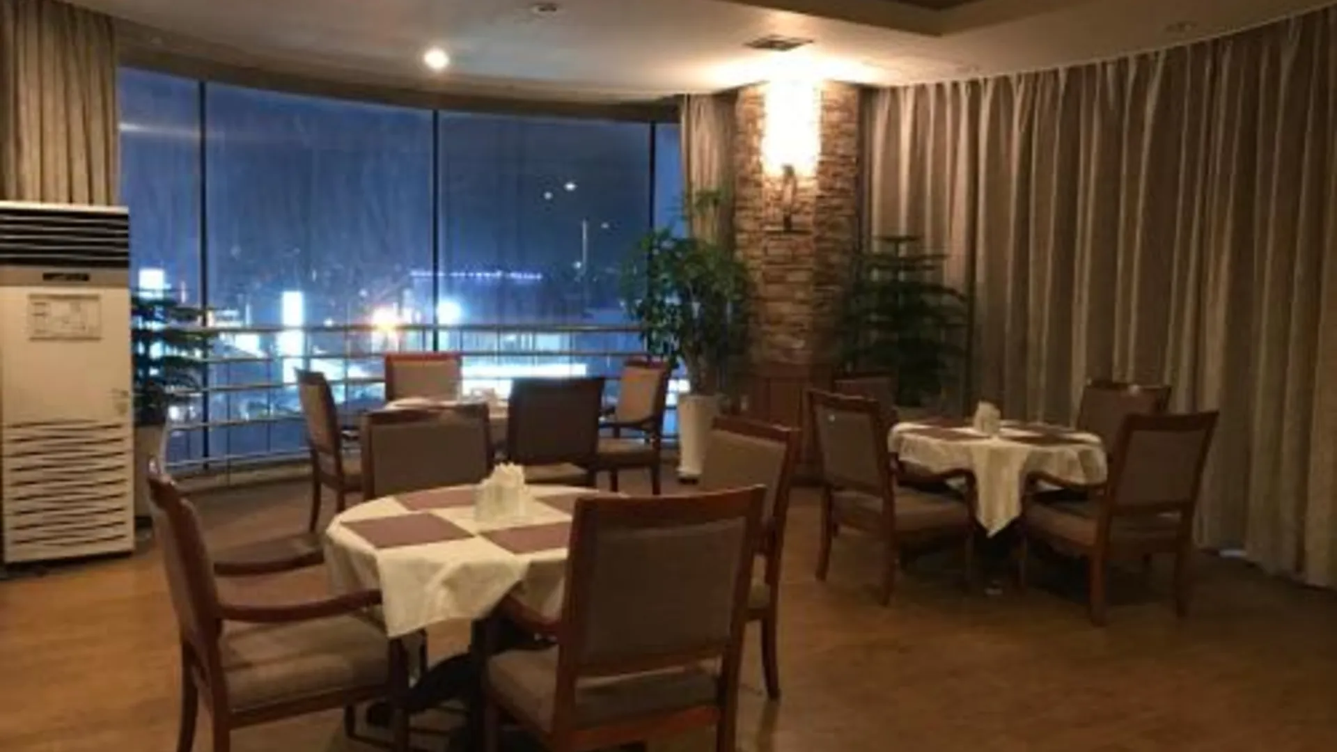 울산 호텔 오션뷰 3성급 호텔 레스토랑