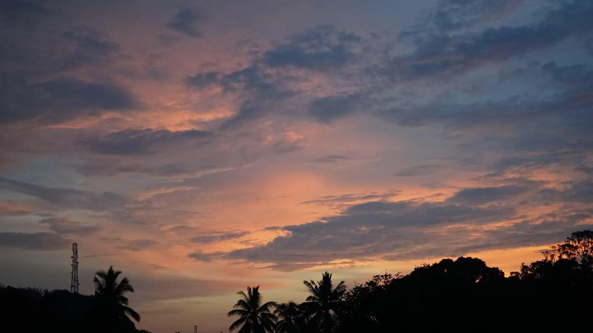 숭카이 숭가이 클라 인 2성급 호텔 수영장