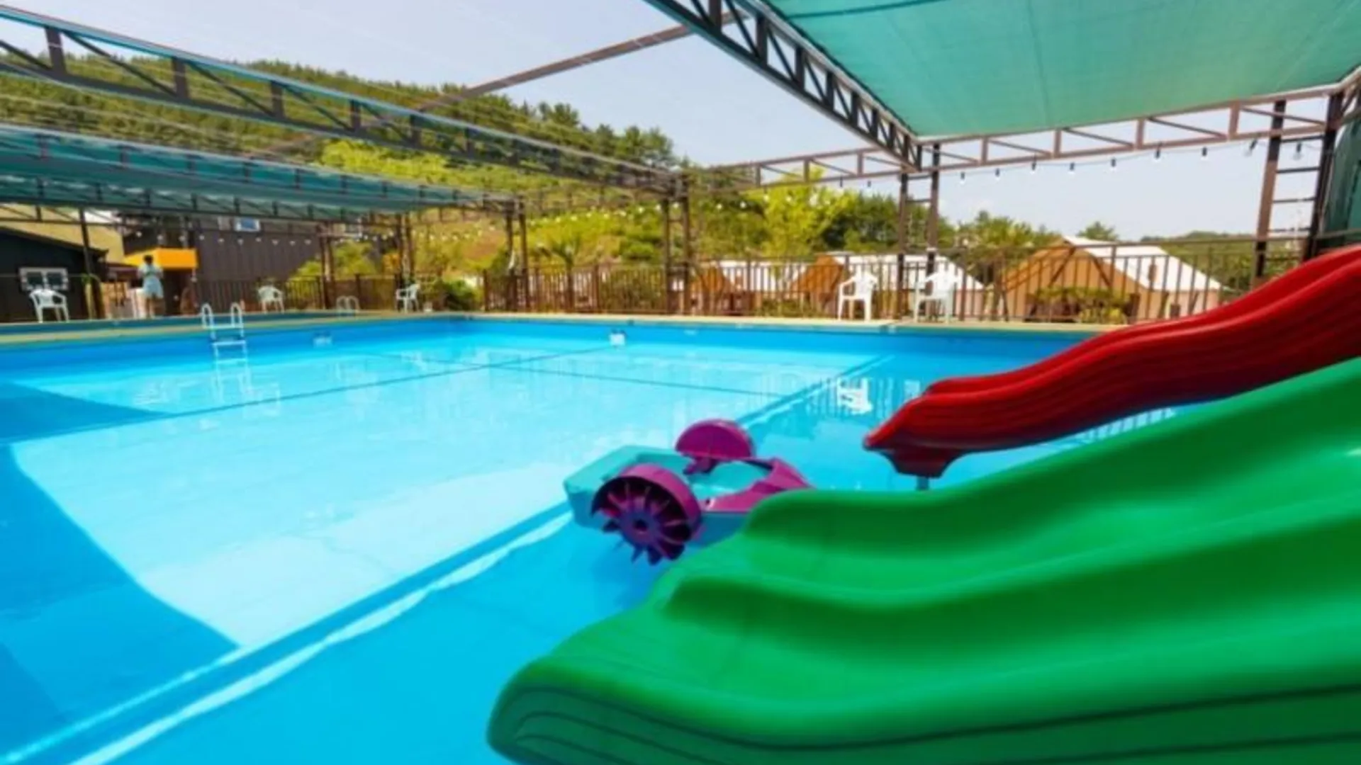 고성 고성 오션포레글램핑펜션 3성급 게스트하우스 수영장