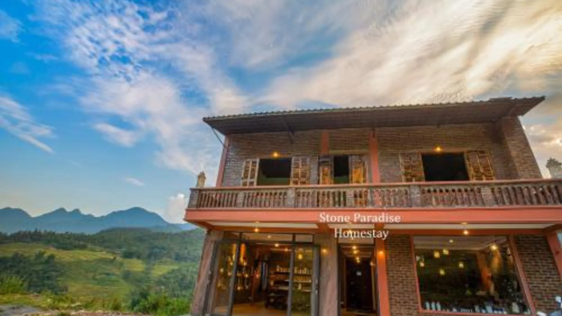 사파 Stone Paradise Homestay 4성급 게스트하우스 수영장